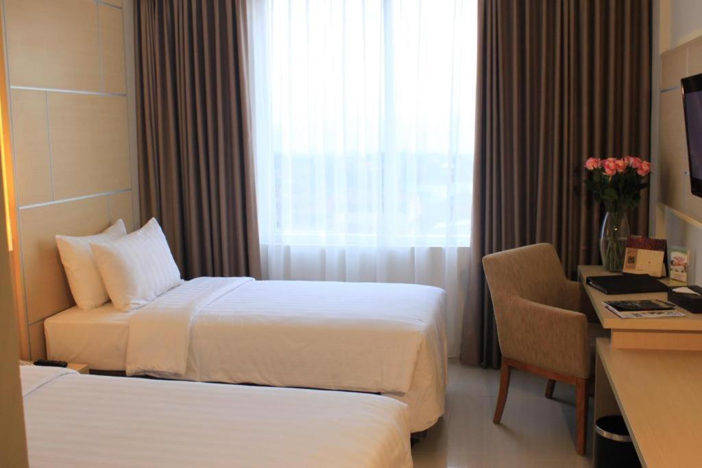 Horison Hotel Sukabumi Luaran gambar