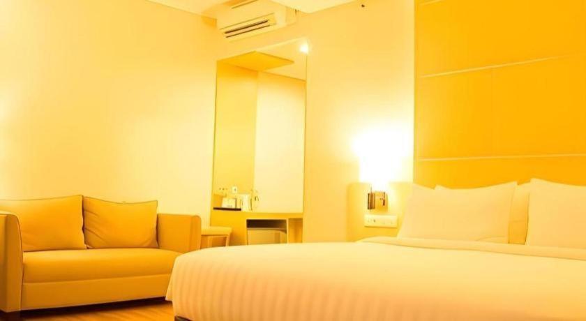 Horison Hotel Sukabumi Luaran gambar