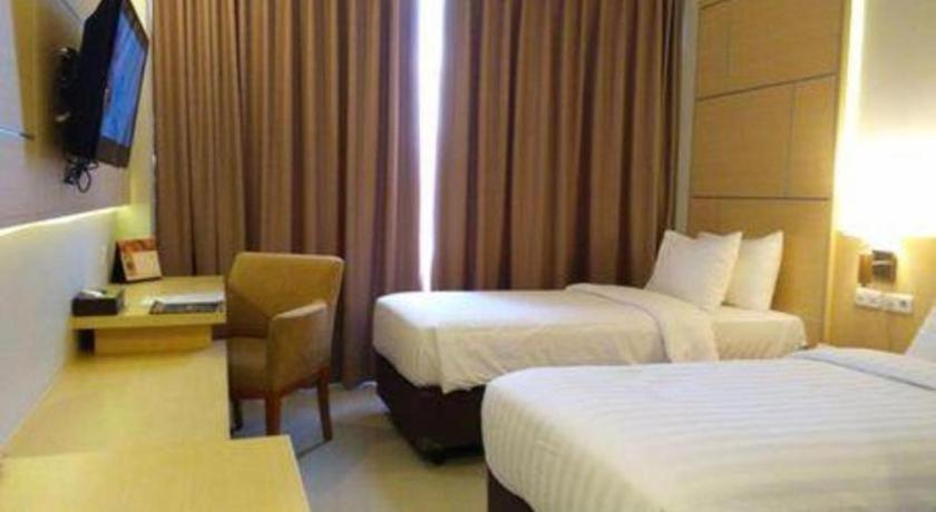 Horison Hotel Sukabumi Luaran gambar